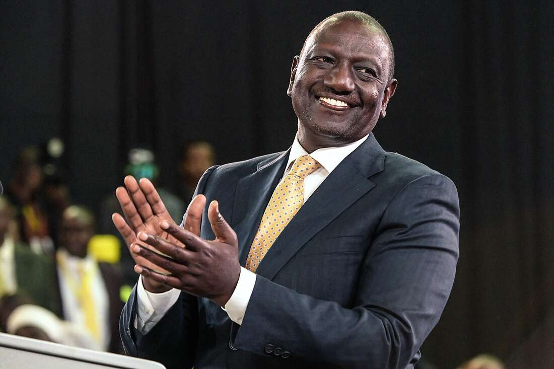 donpedrokenya's tweet photo. Nyani haoni kundule na pia nyani haezi ishi bila kundule. What this means is that we voted this guy in and we must tolerate him till #KenyaIn2032

#AngukaNaVote2027 #NairobiFocus #RutoDeliversStability Boma Yangu Nyakundi 600,000 jobs HELB Baal Kasarani Stadium Climate WorX Jobs https://t.co/vjCBJik17C