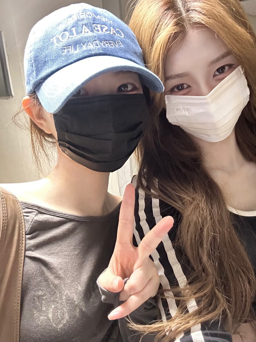 happyvirus_s8's tweet image. 250717 fromm 💌

#tripleS #트리플에스 
#공유빈 #Yubin #유빈