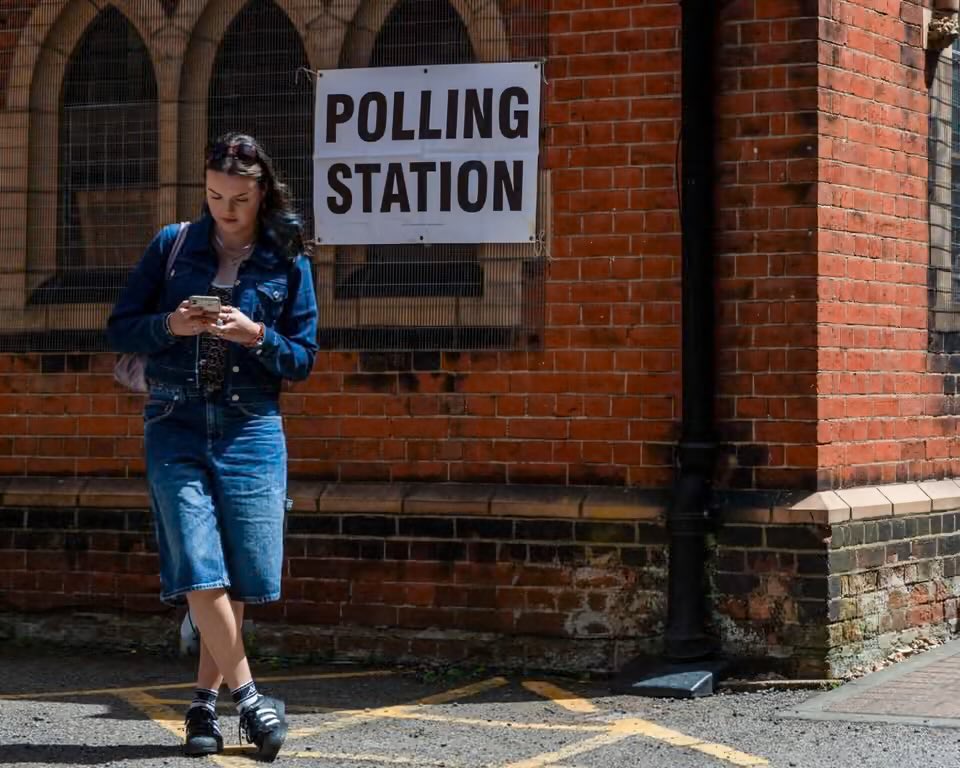WhoCraved's tweet image. Russell T Davies on the new voting age in the UK | 🚨
“I think it’s marvellous I just hope they won’t be too distracted about politics to generate content”