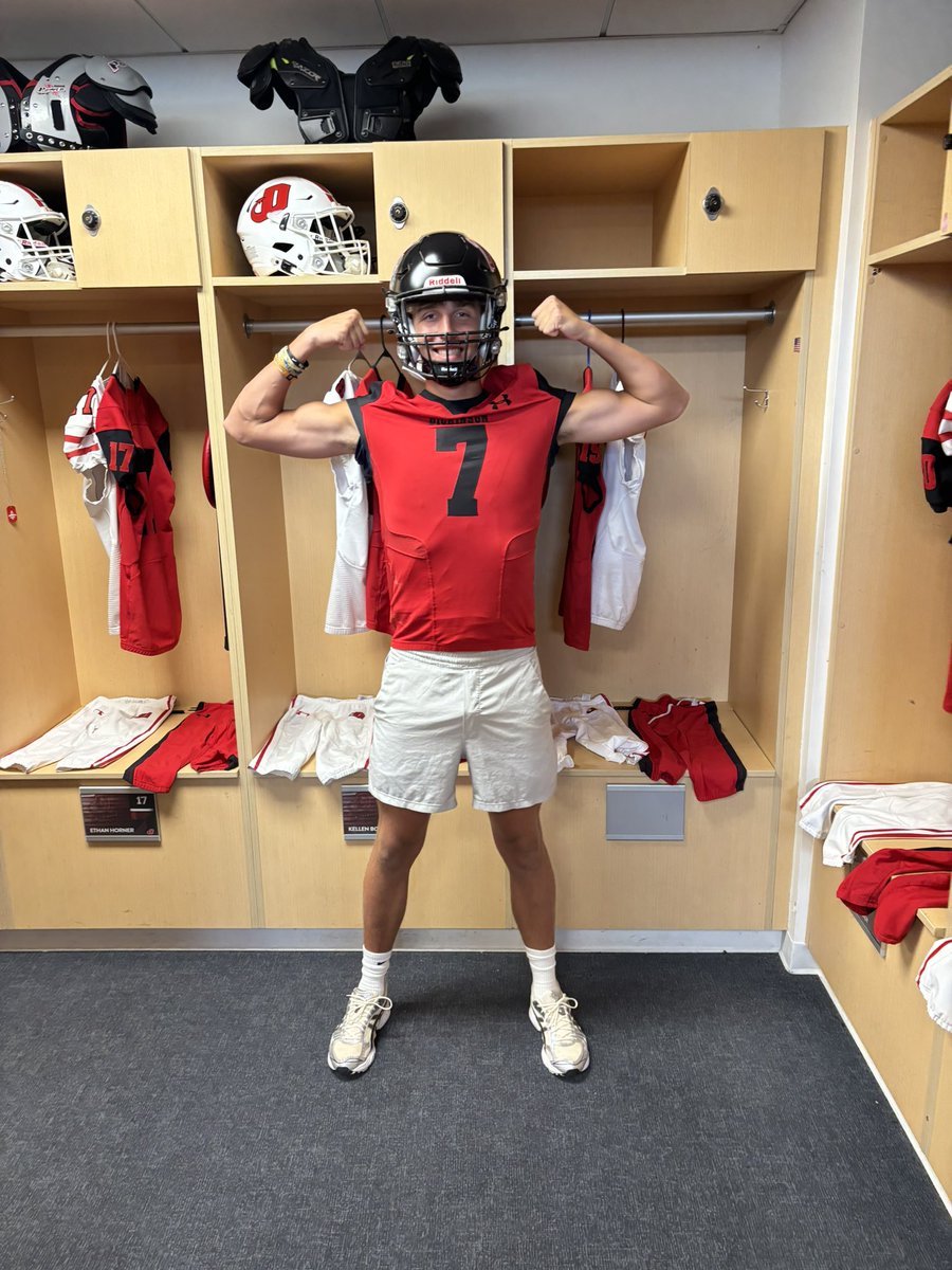 ridgetaylorfb's tweet image. Had an awesome experience yesterday on my official visit at @DCRedDevilFB! I was really impressed by the field and athletic center, and also loved how Dickinson sets players up for their future.
Thank you to @Coach_PGraham for inviting me, excited to be back for a game!…
