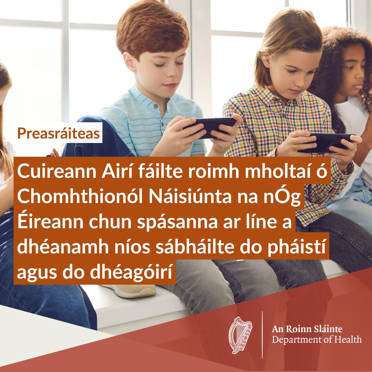 Bhí sé mar aidhm ag an gComhthionól na himpleachtaí de thimpeallachtaí ar líne a fhiosrú, go háirithe maidir le sláinte agus folláine daoine óga agus chun moltaí atá faoi threoir na n-óg a fhorbairt don Tascfhórsa Sláinte ar líne.
gov.ie/ga/an-roinn-sl…