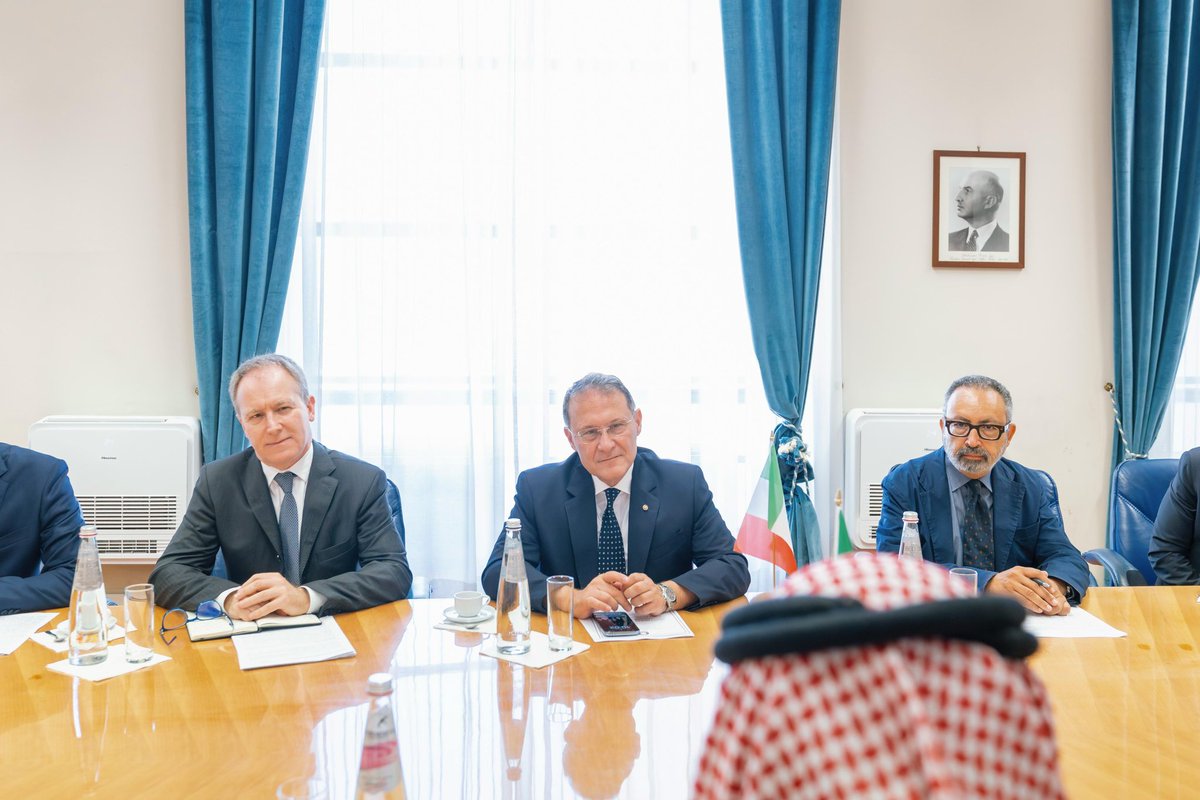 #Rome | Vice Minister of Foreign Affairs H.E <a href="/W_Elkhereiji/">وليد الخريجي</a> met with <a href="/edmondocirielli/">edmondo cirielli</a>, Deputy Minister of Foreign Affairs of the Italian Republic. 🇸🇦🇮🇹