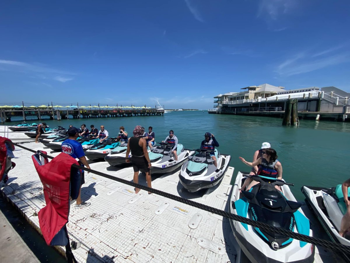 PartyInKeyWest's tweet image. Get out of the office and onto the water. #keywest #jetskikeywest #quityourjob

More: PartyinKeyWest.com/wp/
Follow us: @PartyInKeyWest
Hashtag us: #PartyInKeyWest