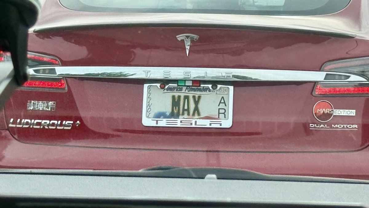 OutofSpecDave's tweet image. Never knew there was a Plaid, Ludicrous, Mars Edition Model S