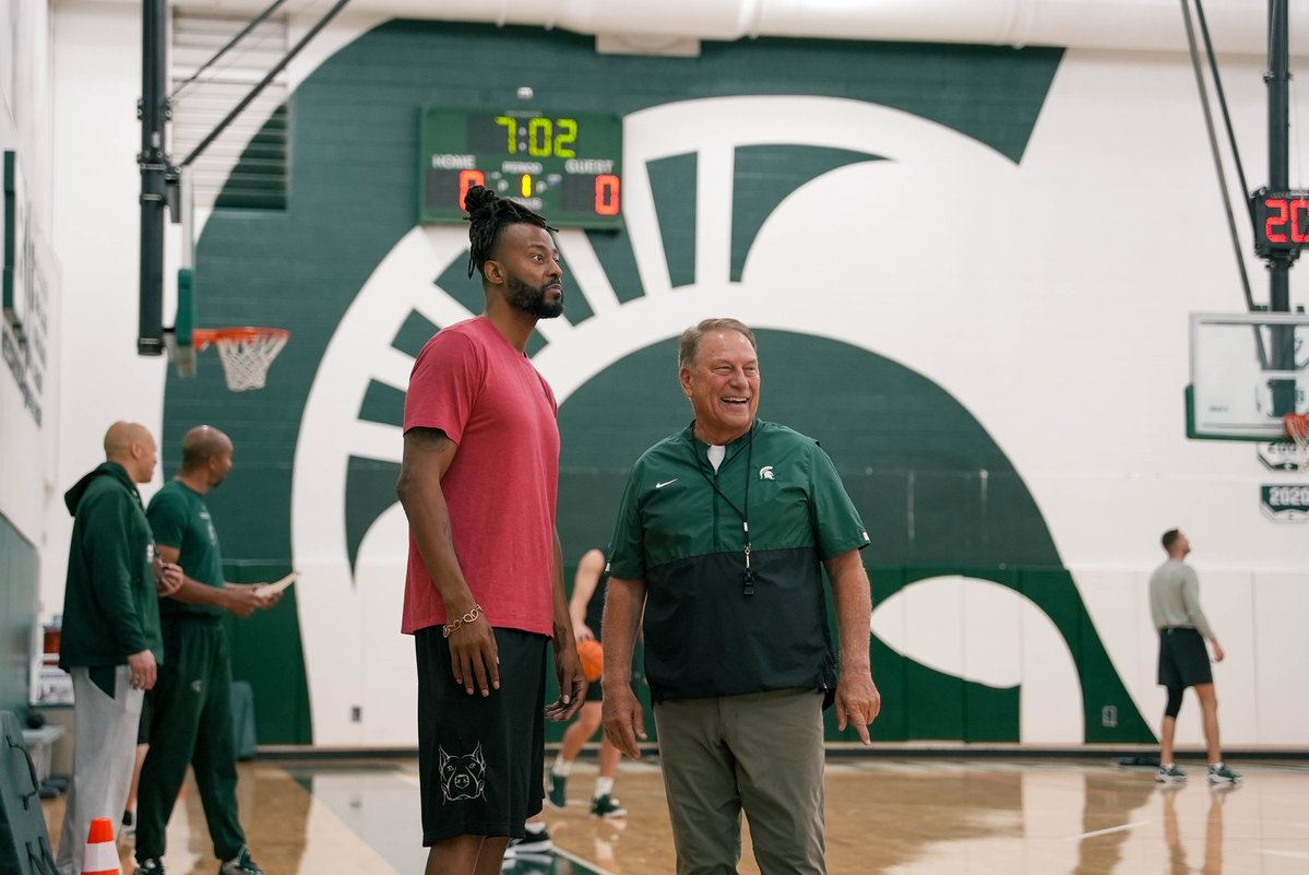 MSU_Basketball's tweet image. Great to have @mopete24 in the building this week!