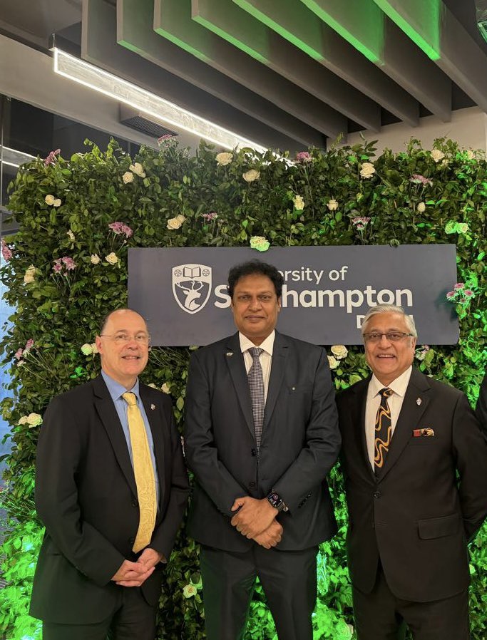 drkkr's tweet image. A defining moment for education in India!
The University of Southampton — a Russell Group & global top 100 university — launched its first international campus in India 🇮🇳🇬🇧
This visionary initiative is more than a partnership — it’s a symbol of India’s rise as a global hub of…
