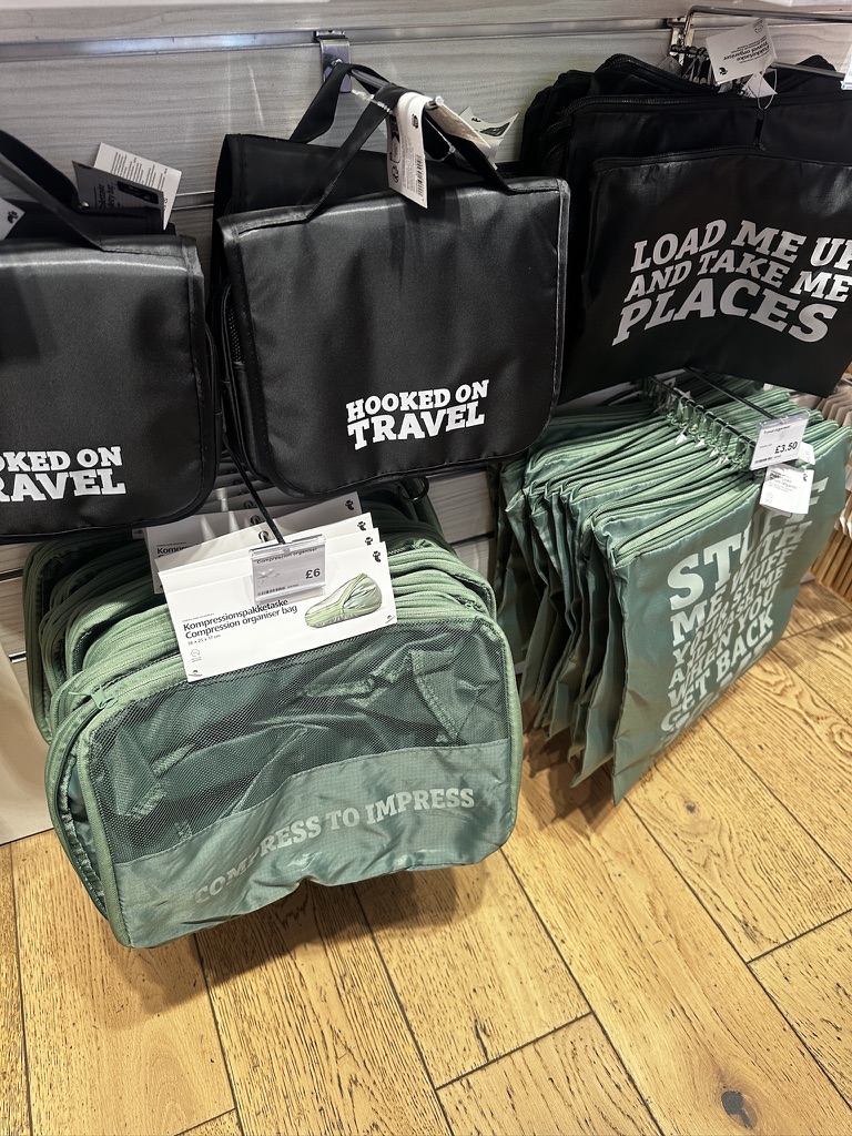 FestivalPlace's tweet image. Jetting off on your holidays soon? 🏖️ Here's some super affordable travel essentials in store at Flying Tiger right now.
Think packing cubes, travel bottles, eye masks, pillows and more!