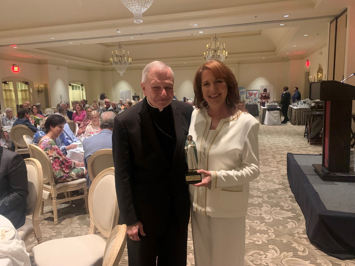 cathcharitiesNO (@cathcharitiesno) on Twitter photo Thank you to everyone for their support at this year's Joie de Vivre gala, which supports Pregnancy Services! Peter Finney, Jr., who recently retired from the <a href="/ClarionHerald/">Clarion Herald</a>, was a recipient of the 2025 Pro-Life Champion Award. The award was also given posthumously to Jean Rice. Thank you to everyone for their support at this year's Joie de Vivre gala, which supports Pregnancy Services! Peter Finney, Jr., who recently retired from the <a href="/ClarionHerald/">Clarion Herald</a>, was a recipient of the 2025 Pro-Life Champion Award. The award was also given posthumously to Jean Rice.