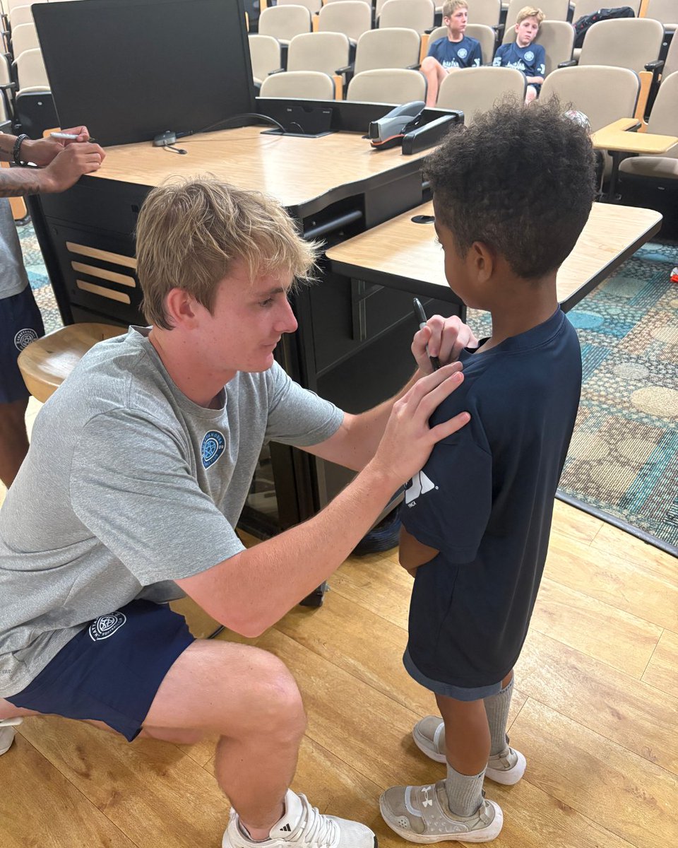 Chattanooga FC Academy (@cfc_academy) on Twitter photo Thanks to <a href="/ChattanoogaFC/">Chattanooga FC</a>'s Colin Thomas and Xavier Rimpel for inspiring our CFC Academy athletes at this week's CFC Summer Camp! βοΈβ½
#PlayCFC | #ChattanoogaSoccer Thanks to <a href="/ChattanoogaFC/">Chattanooga FC</a>'s Colin Thomas and Xavier Rimpel for inspiring our CFC Academy athletes at this week's CFC Summer Camp! βοΈβ½
#PlayCFC | #ChattanoogaSoccer