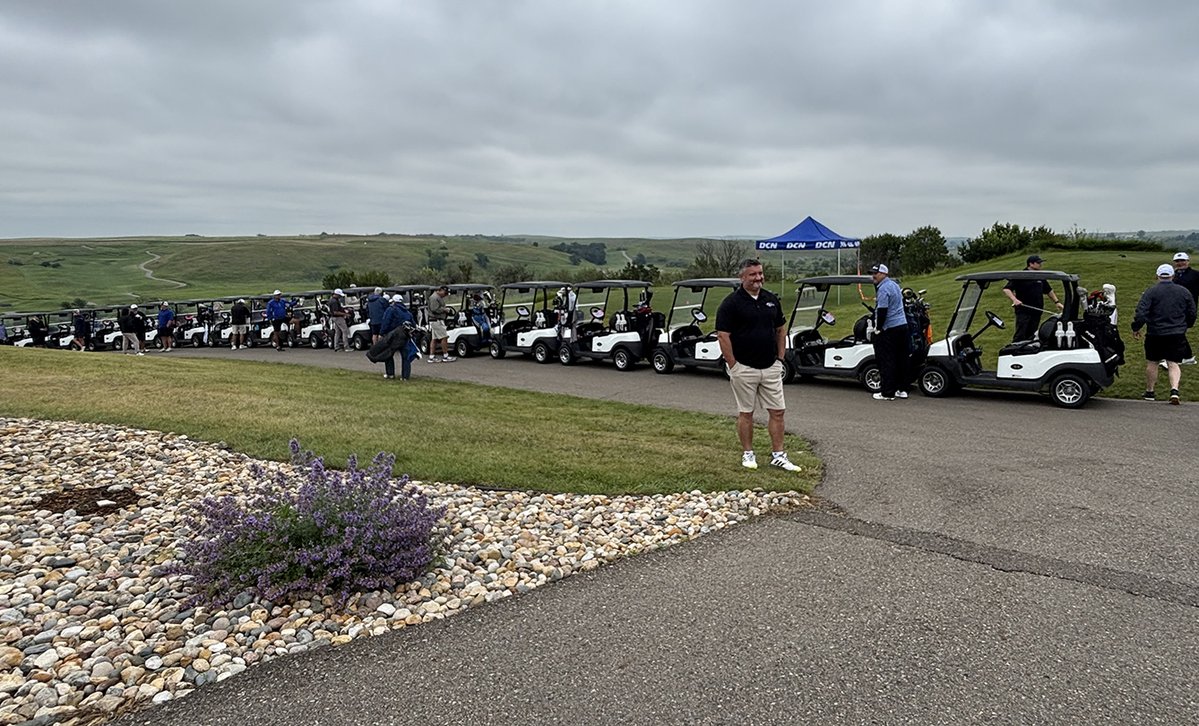 DCN_ND's tweet image. The 24th annual πππ ππ¨π₯π ππ₯ππ¬π¬π’π connected 113 customers, partners, board members & DCN teams. Thanks to our lunch sponsors @Ciena & @nokia & snack bag sponsor @INDATELServices. Plus friends who brought door prizes to help make sure there were plenty to go around!