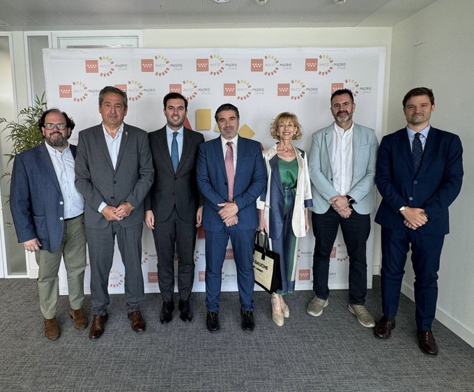 👨‍💼El Primer Teniente de Alcalde de Pinto, <a href="/franperez64/">Fran Pérez</a>, ha participado en el encuentro de <a href="/investinmadrid/">Invest In Madrid</a> organizado por la <a href="/ComunidadMadrid/">Comunidad de Madrid</a> para abordar aspectos que fomenten la competitividad de la ciudad, para atraer nuevas inversiones y proyectos de crecimiento al municipio.