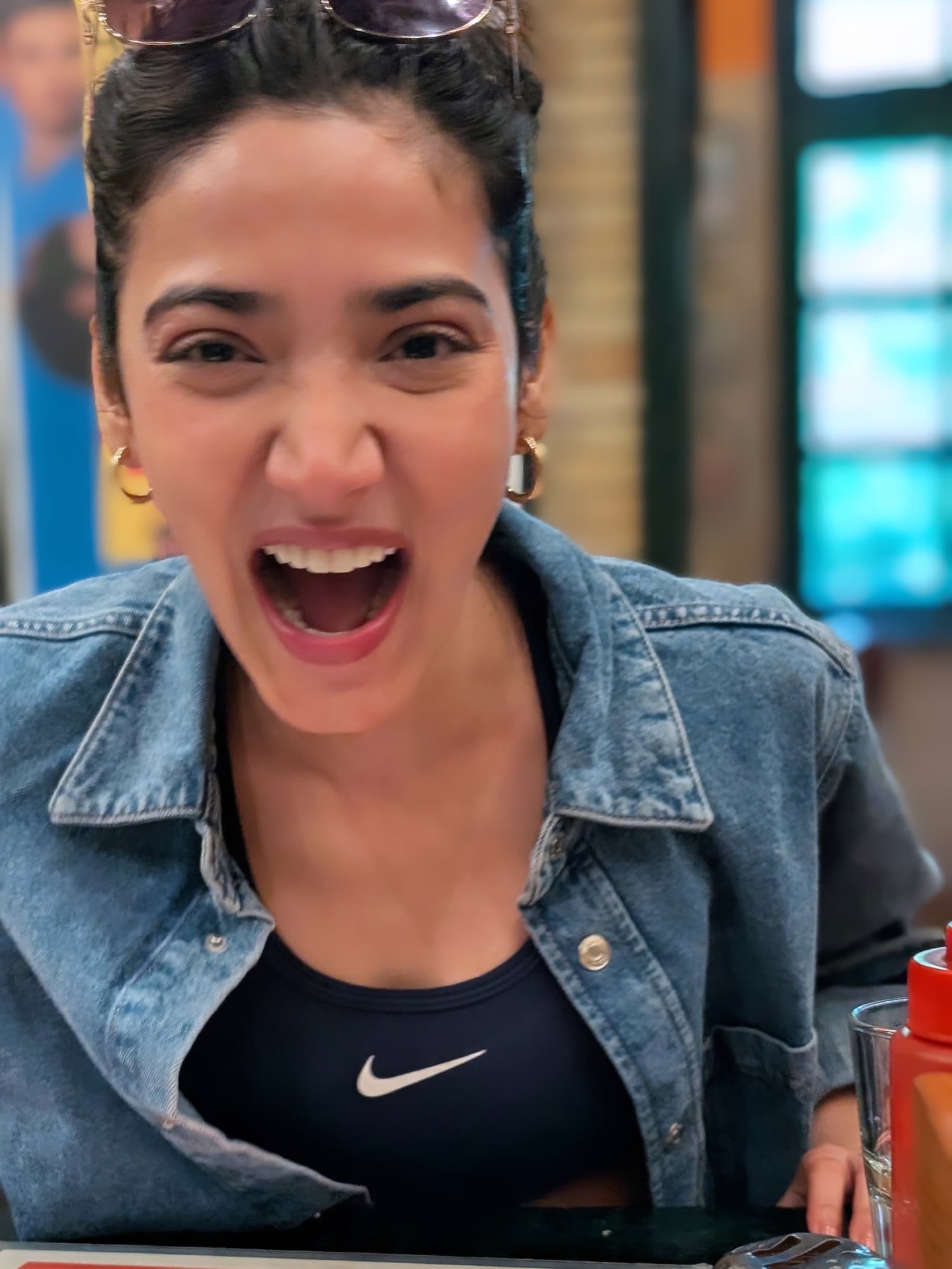 GwEIbvRaUAA32AD?format=jpg&name=large