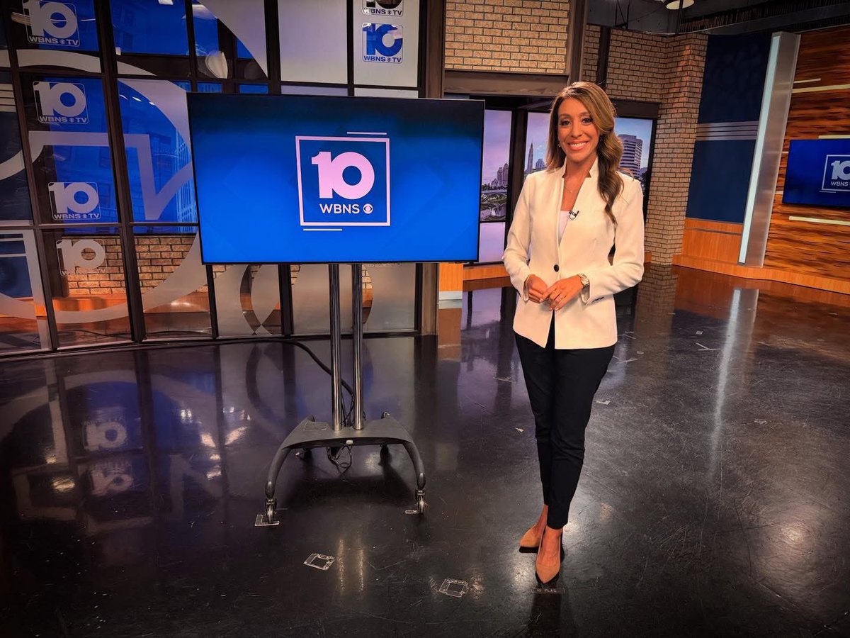 DOMTIBERI's tweet image. Please welcome @StaciaNaquin to @10TV She makes her debut on Monday… We are pumped to have her on our team!!!