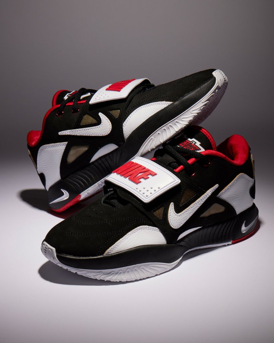 footlocker's tweet image. Unleash your game with the LeBron ‘Prime 93’ 🏀
Built for control and explosiveness, it features a lightweight mesh upper reinforced with cables for a secure fit, while Zoom Air cushioning keeps every step, cut, and drive smooth and responsive. Designed to bring LeBron’s edge…