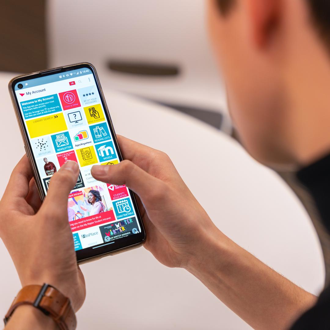 EdNapLib's tweet image. Looking for Books, journal articles and databases ? 👀
Did you know you can use your phone ? 📱
Use the LibrarySearch tile on MyAccount to find millions of resources !
orlo.uk/IcDLD
