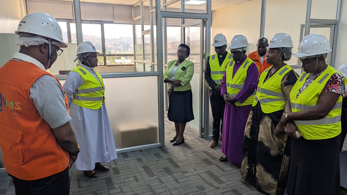 diocese_kampala's tweet image. During a special visit to @nmsuganda
led by the Assistant Bishop, The Rt. Rev. Fredrick Jackson Baalwa, church leaders were encouraged to take a more active role in promoting preventive health care among their congregations.