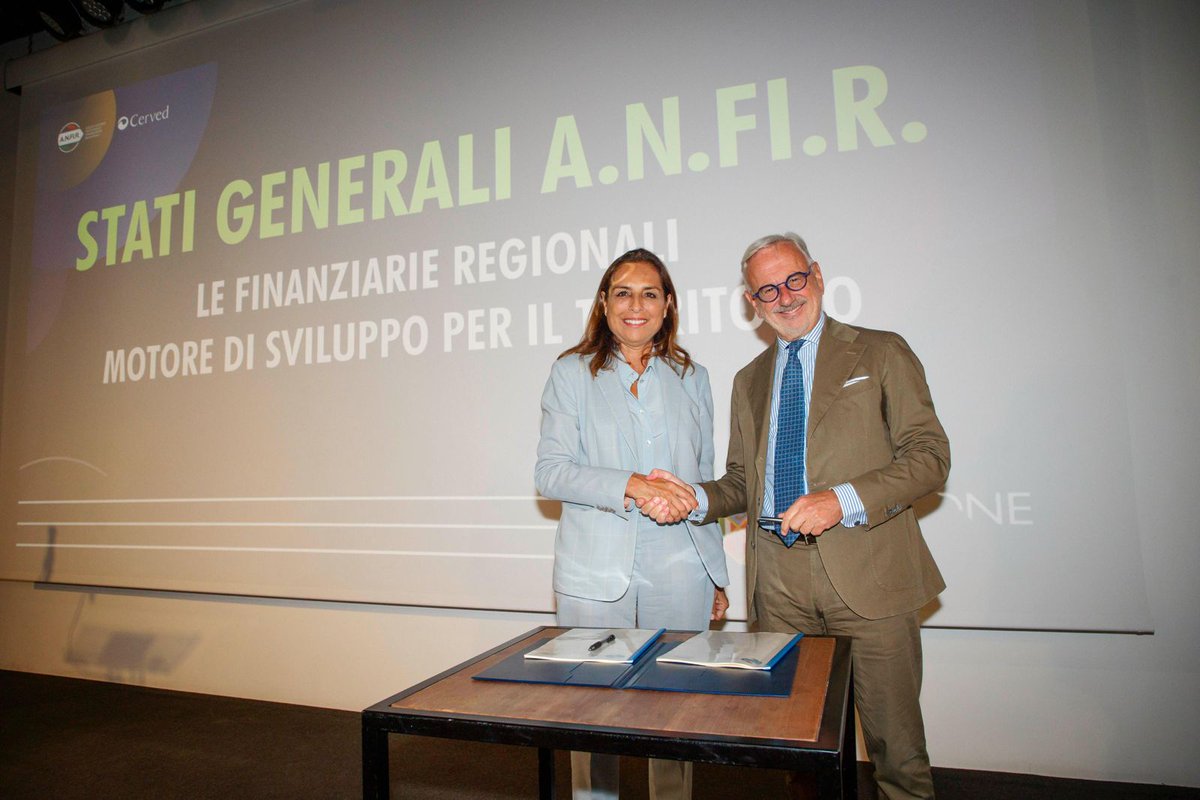 icsc_spa's tweet image. Rafforzare il legame tra finanza pubblica nazionale e regionale per sostenere progetti di sviluppo nei settori dello sport, della cultura e della rigenerazione urbana.

È questo l’obiettivo del Protocollo d’Intesa firmato oggi tra ICSC e ANFIR.