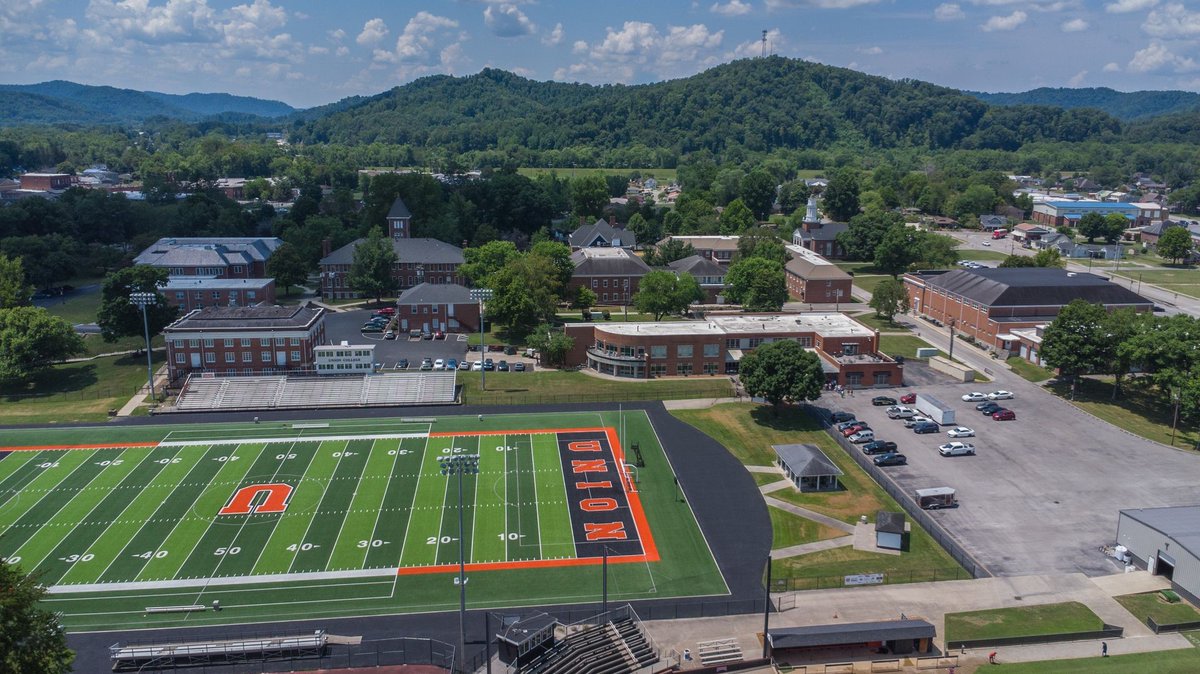 #ICYMI Union has launched a new athletic sponsorship program to elevate UCU Athletics! The sponsorship program offers multi-tiered opportunities for companies to align their brand with Union Athletics!

#RepTheU | #TheRightWayToPlay

➡️➡️➡️ bit.ly/4nOHklT