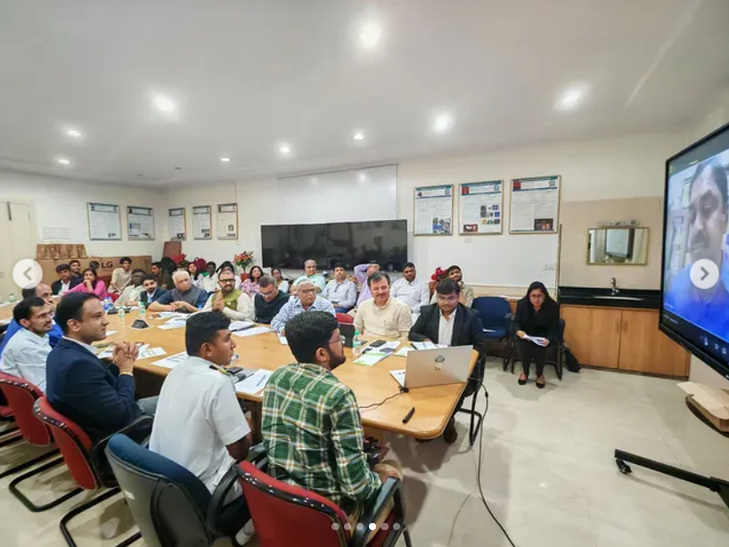 MAGICIncubation's tweet image. Round Table Conference on “Indian Defence Startups: The Strategic Need of the Hour”
📍 Institute of Chemical Technology (ICT), Mumbai | 🗓 14th July 2025
MAGIC Director Shri @AshishGarde participated in the high-impact Round Table Conference jointly organized by @SavishkarIndia…
