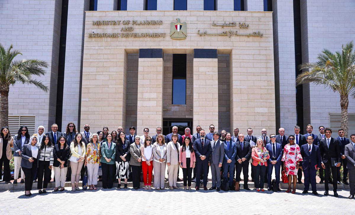 Cooperación Española en Egipto (@aecidegipto) on Twitter photo Last Sunday, we attended the international donors coordination forum hosted by <a href="/MOICEgypt/">Ministry of Planning, Econ. Dev. & Int’l Coop 🇪🇬</a> and <a href="/UNEgypt/">United Nations Egypt</a>.
The Minister highlighted the results of the Seville Conference praising the role of the Spanish government & the Spanish Cooperation in Egypt.
<a href="/AECID_es/">AECID</a> Last Sunday, we attended the international donors coordination forum hosted by <a href="/MOICEgypt/">Ministry of Planning, Econ. Dev. & Int’l Coop 🇪🇬</a> and <a href="/UNEgypt/">United Nations Egypt</a>.
The Minister highlighted the results of the Seville Conference praising the role of the Spanish government & the Spanish Cooperation in Egypt.
<a href="/AECID_es/">AECID</a>