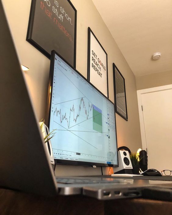 Simensen7's tweet image. Candle patterns and crema—both need patience.