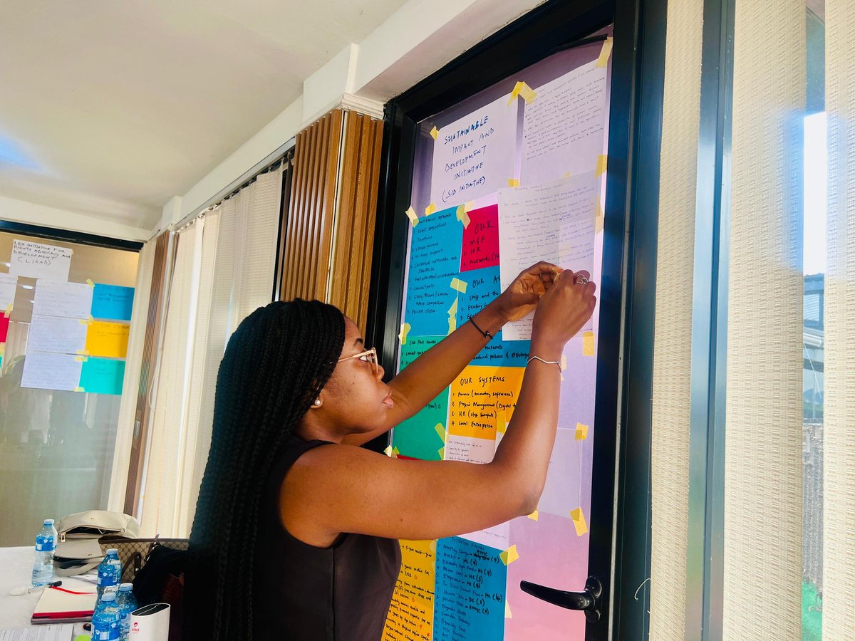 Sidinitiative's tweet photo. #tbt
SID Initiative, represented by our ED Elizabeth Williams &amp; Finance Officer Emmanuella Kalu, joined changemakers in Abuja for the #PathwaysToSustainability workshop. https://t.co/ITI2MorHeu