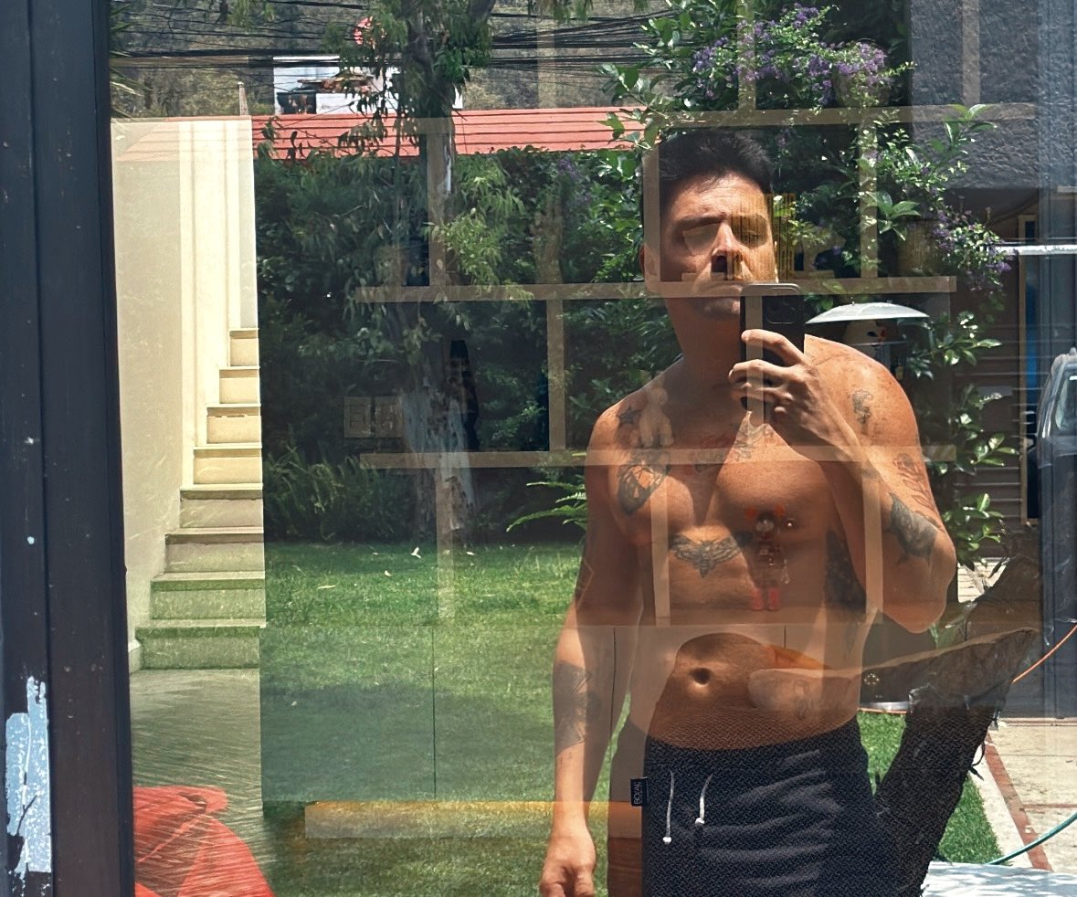 Cómo les amaneció? 👅