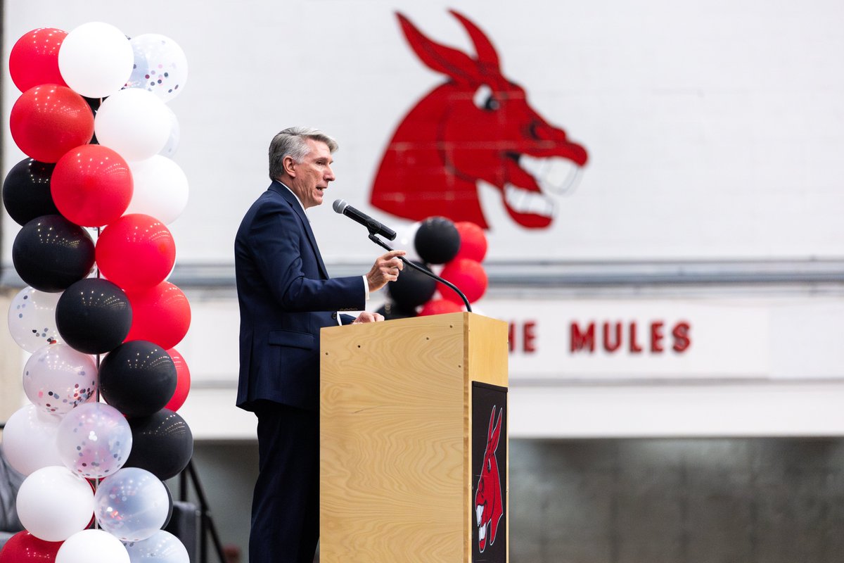 UCM President for a Day Live Auction item: The Ultimate VIP Campus Experience!

Ever wondered what it's like to run a university? Now's your chance to trade your backpack for a briefcase and step into the shoes of the University President for one unforgettable day!

The winner of
