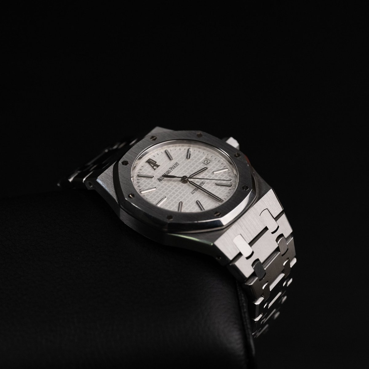 Hey everyone, I’m going to be posting all of our watch inventory on our Telegram moving forward as well.

We have some of the best prices (anywhere) on the timepieces you’re looking for.

Don’t miss out, join here 👉 t.me/+XMawDZwhAtxhO…

- Zemer