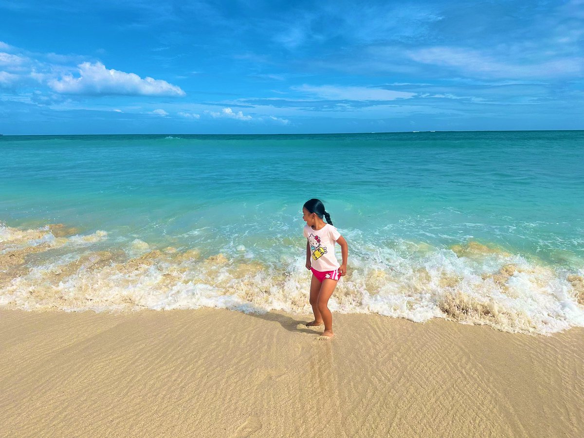 VAVA_18's tweet photo. 🌴🌊🌅❤️‍🩹 https://t.co/DvwbahrOsp