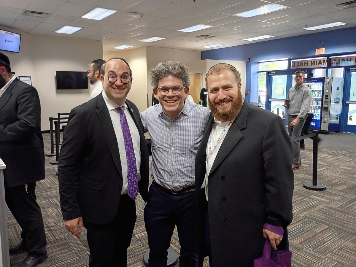 bpjcc's tweet image. Massive business and commerce of Orthodox community showcased by Satmar at Edison’s NJ Convention & Expo Center.
Yesterday’s event offered tremendous opportunities for commerce and business growth while highlighting the extraordinary talents our communities continually produce.