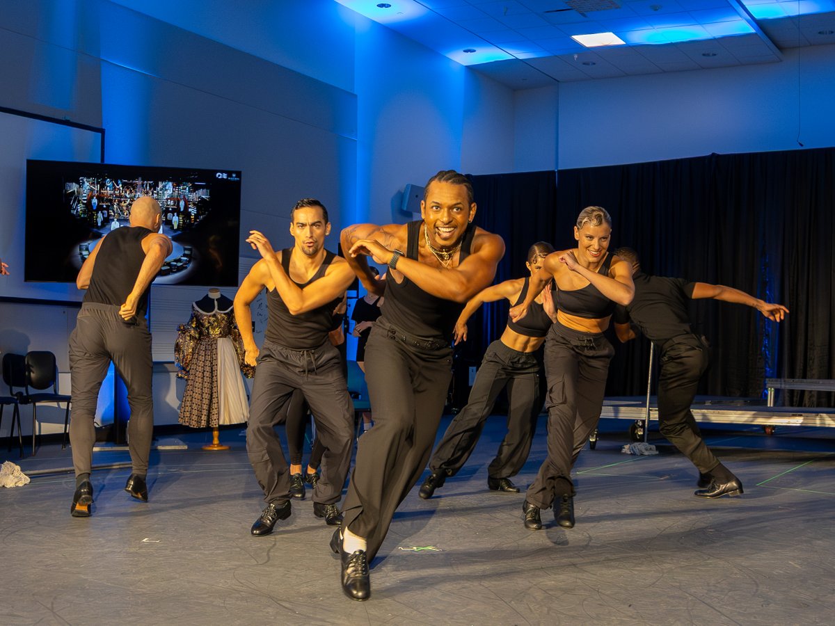 PrincessCruises's tweet image. Rehearsing the magic! Our two newest original shows will debut onboard Star Princess this October.
The talented cast captivated a crowd during our big reveal at Nova Southeastern University and will soon mesmerize guests at sea.✨ spr.ly/60164hax8