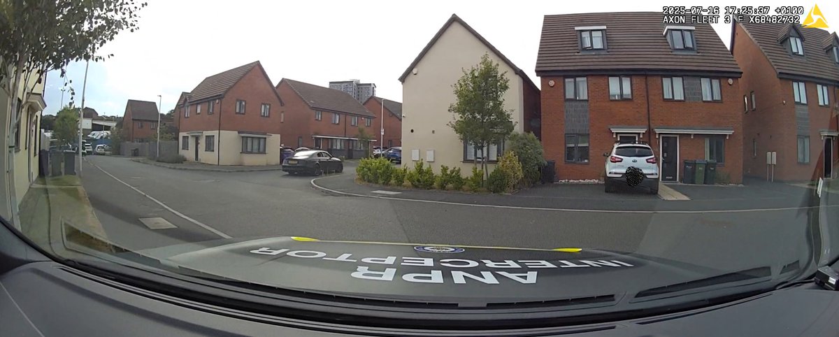 Trafficwmp's tweet image. D-Unit #ANPRInterceptors were on #OpAdvance patrol when they spotted this stolen Mercedes CLS. The driver failed to stop ,crashed and was arrested a short time later after trying his luck on foot.