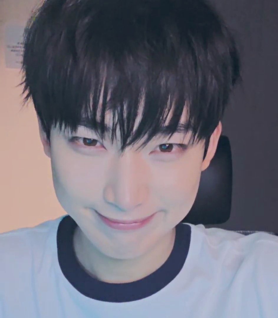 slipping through my fingers all the time….