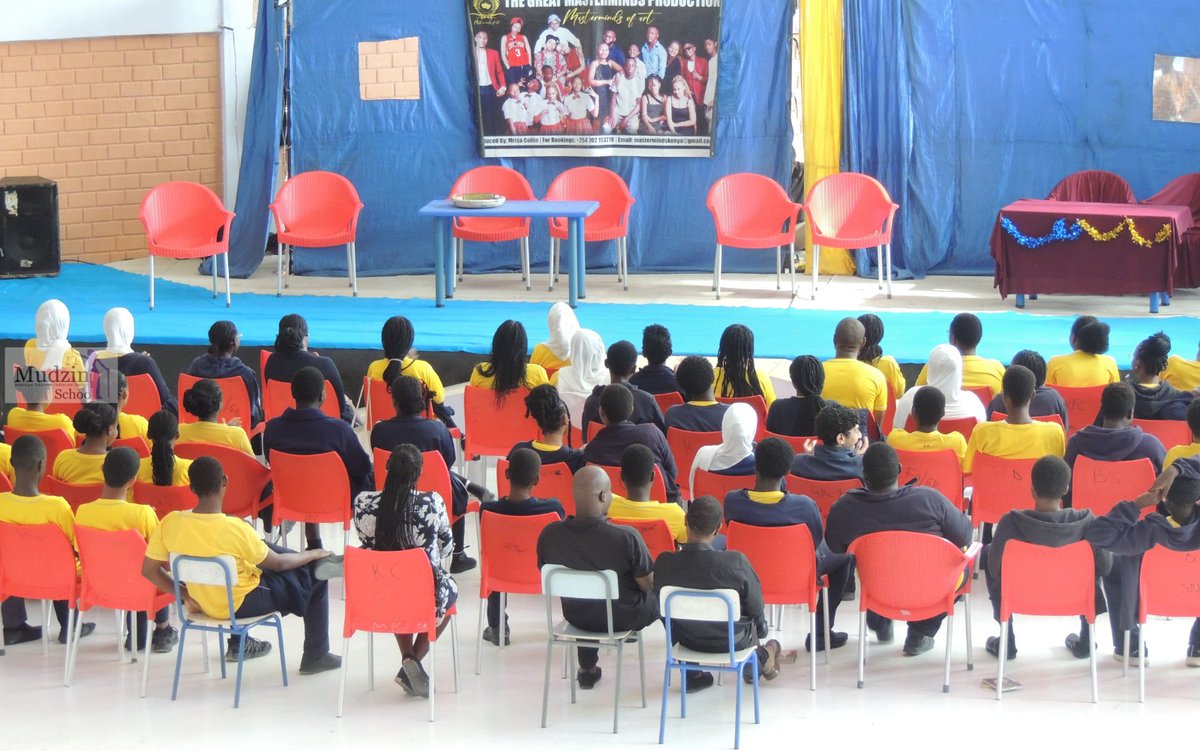 mudzinischool's tweet photo. To all our Form 2, 3 &amp; 4 students had a chance to experience set book staging. From vivid characters to powerful performances, helping them in understanding key themes better.
Let us turn those pages into memories.
#SetbooksOnStage  
#844Curriculum  
#BringingBooksToLife https://t.co/yimilscci0