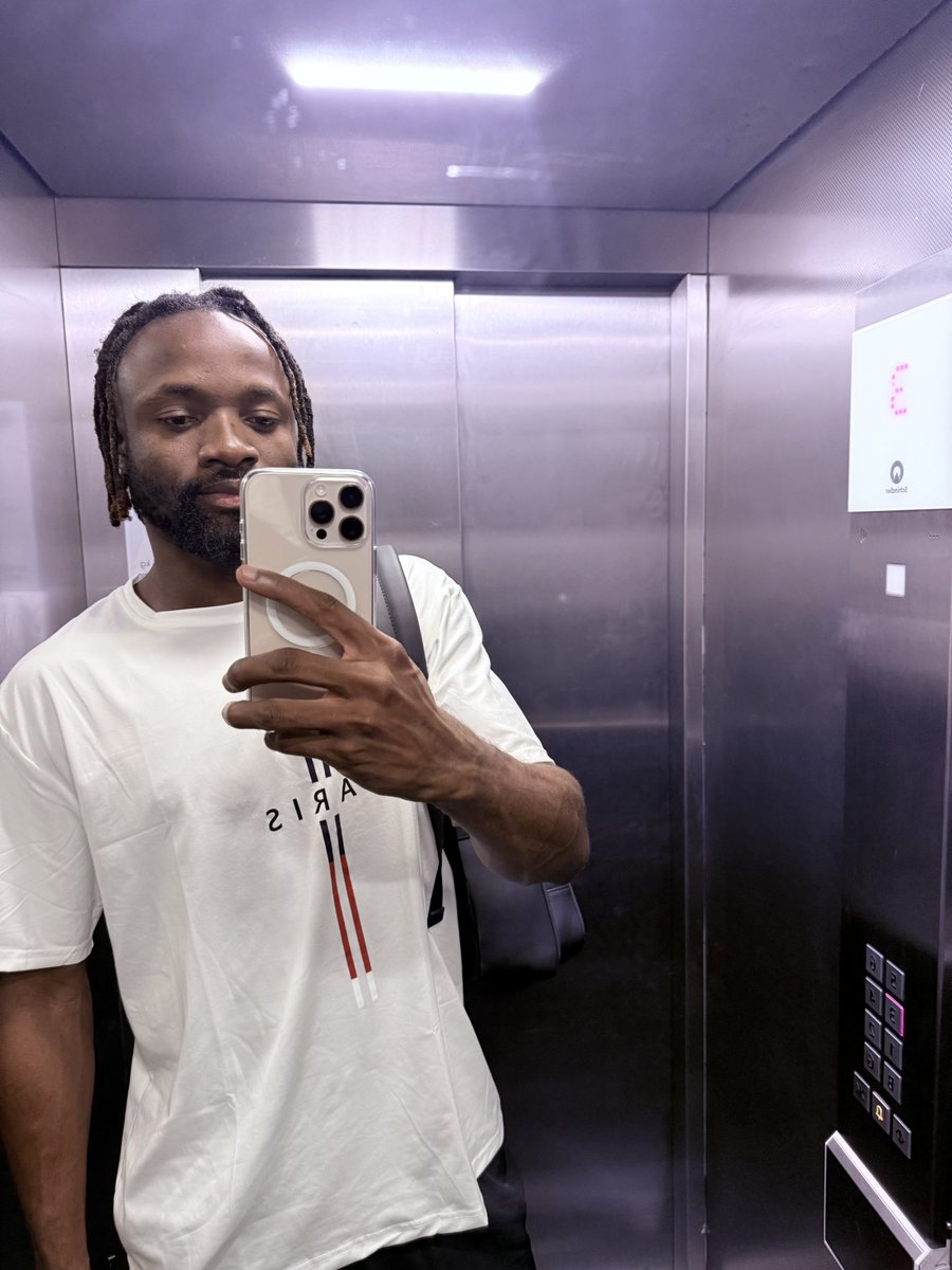 fistonmayele9's tweet image. Retour au boulot 🐆🪫🤲🏿