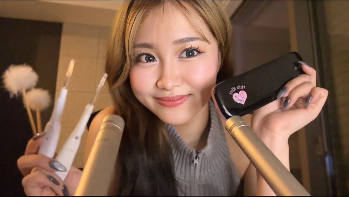 youtu.be/dgNXcEQunyE?si…
久しぶりに耳かきしてみたよ！みてね！