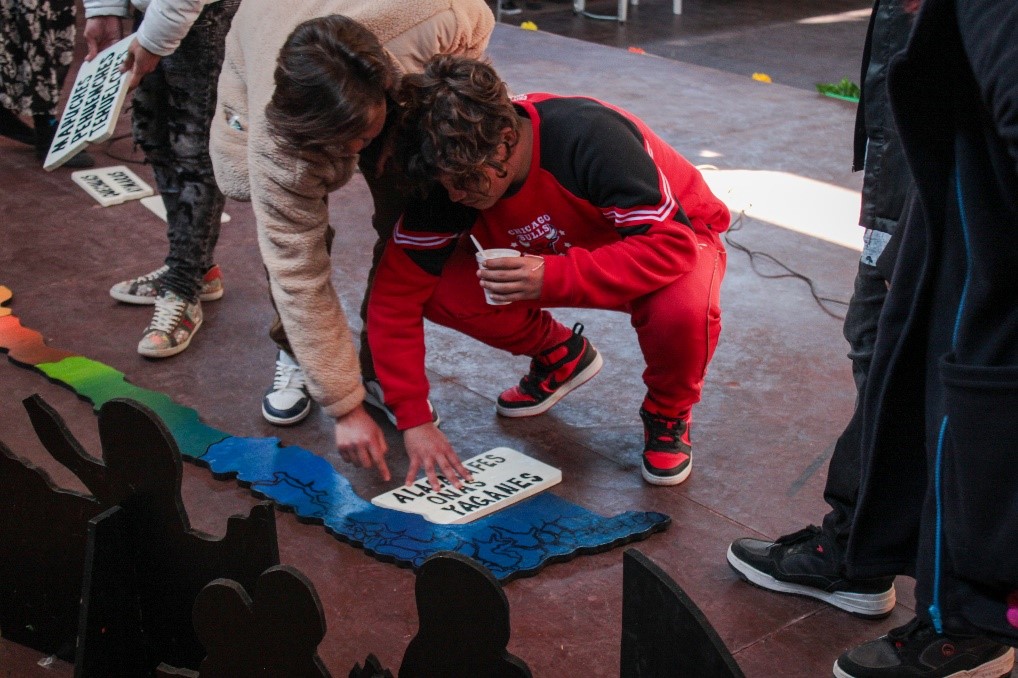 ¡Celebrando nuestras raíces! 🌎 Jóvenes en Centro de Justicia Juvenil San Bernardo participaron en una enriquecedora jornada por el Día de los #PueblosOriginarios. Aprendieron sobre el We Tripantu y la cultura Rapa Nui con juegos, gastronomía y arte. 
#ReinserciónJuvenil