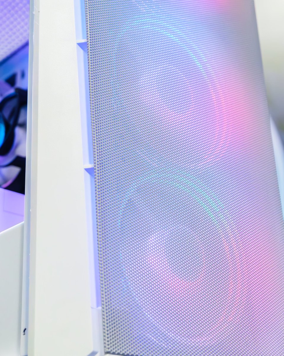 awdit's tweet image. Meet the Air Mesh PURE WHITE — built to keep your game cool and smooth.
Lightweight design meets powerful airflow to keep your system running efficiently, even during those marathon gaming sessions.
It’s all about smart cooling and reliable performance without the flashy…