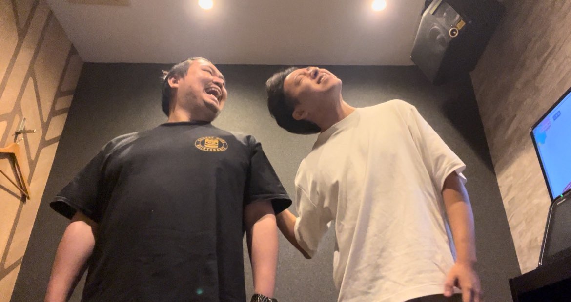 キングオブコント1回戦通過！
欲を言えばこのまま決勝まで行きたい