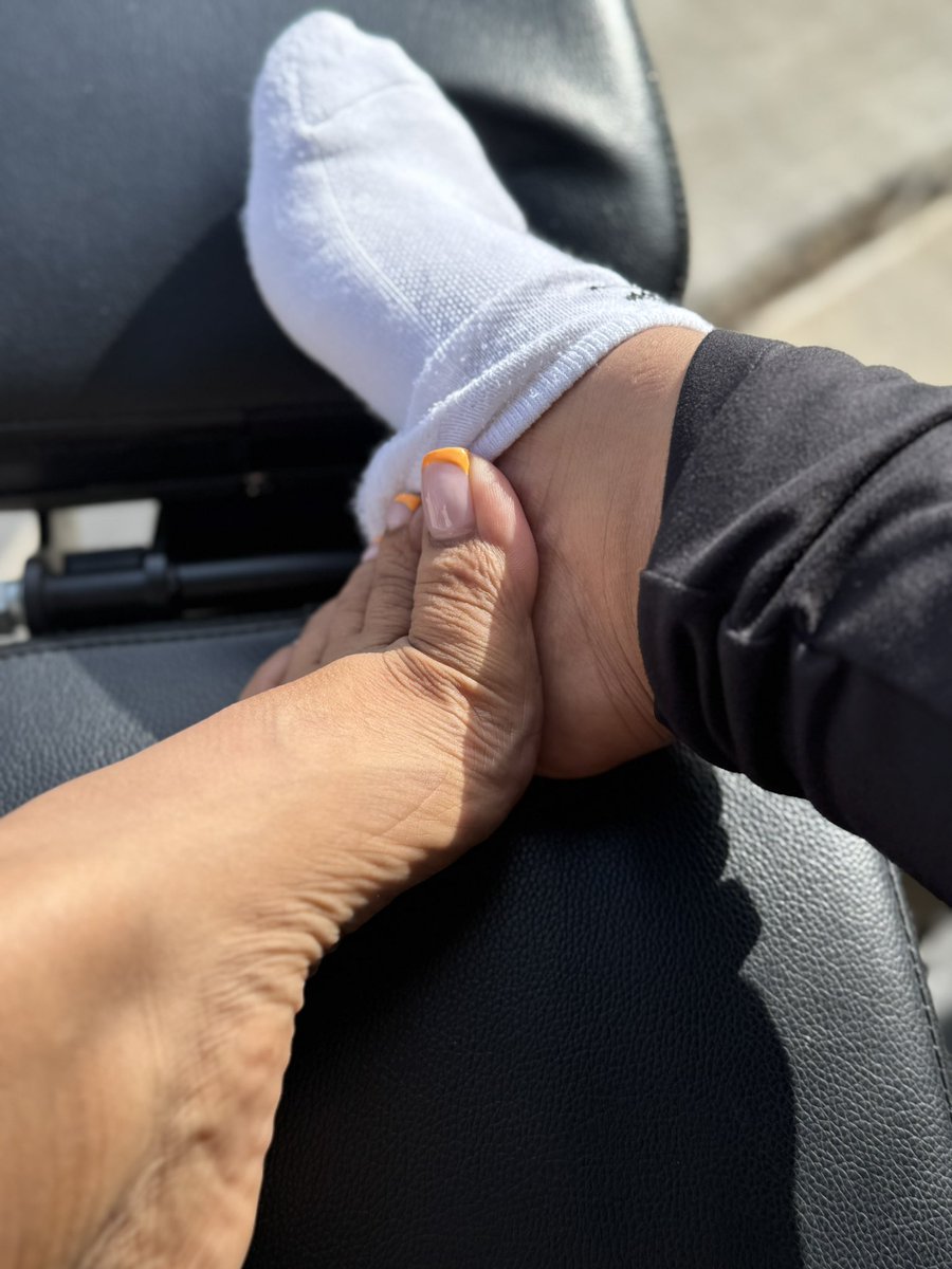 Post workout…come smell them 🥰