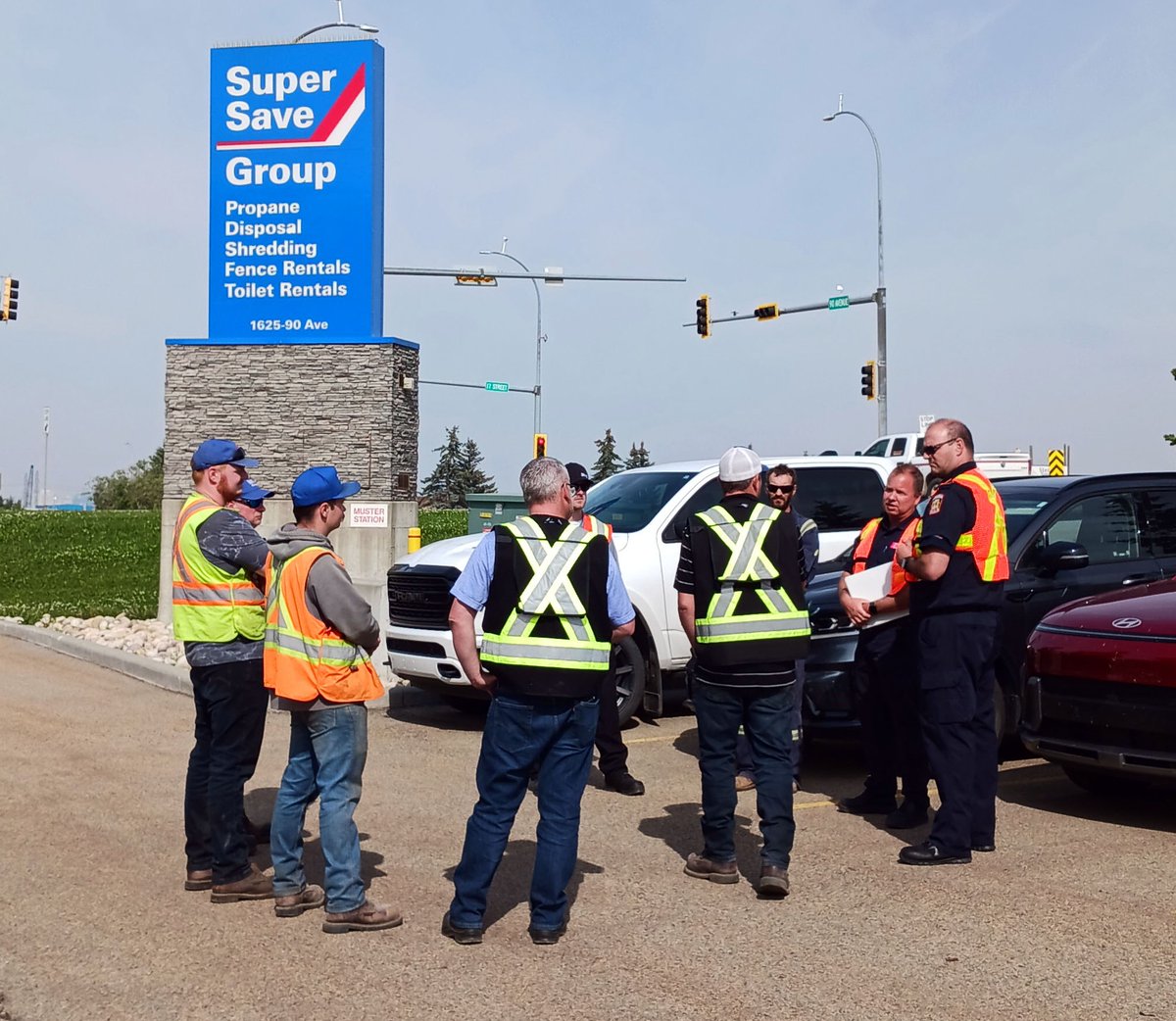 ERAC and Super Save Group are holding at series of full-scale Environmental Emergency (E2) exercises at various Super Save Group facilities across Canada this summer.

This week, Aidan Osborne, ERAC’s Emergency Management Advisor, was at Super Save Group’s Edmonton, Alberta