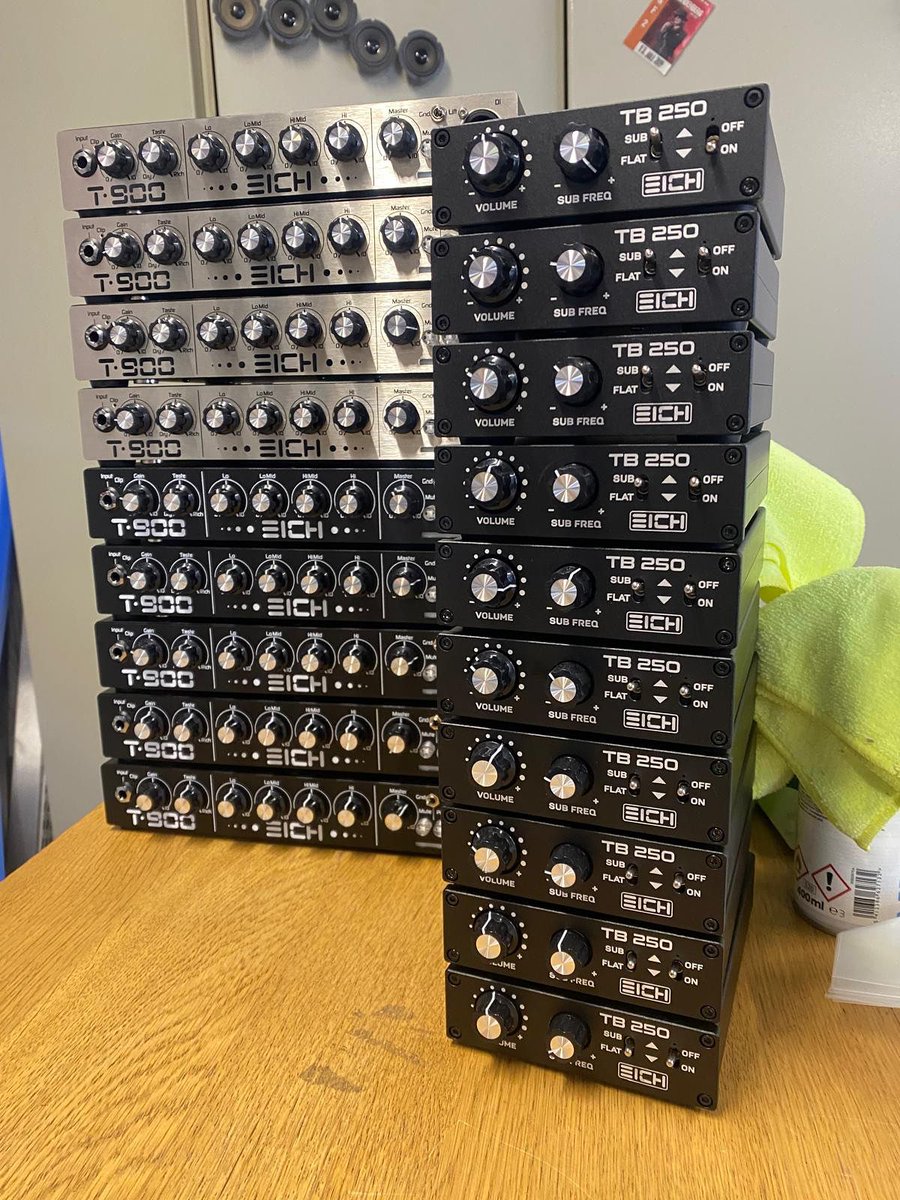 EichAmps's tweet photo. Loads of TB250’ and 900’s heading out!
Happy Slap/Thumpin’/Sitting!

#eichamps #tb250 #t900 https://t.co/T07zE9Hiqu