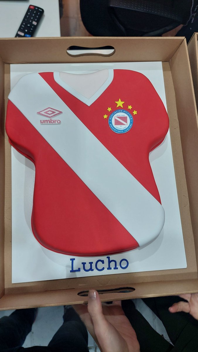 Tranqui la torta de cumpleaños que pidió mi hijo.