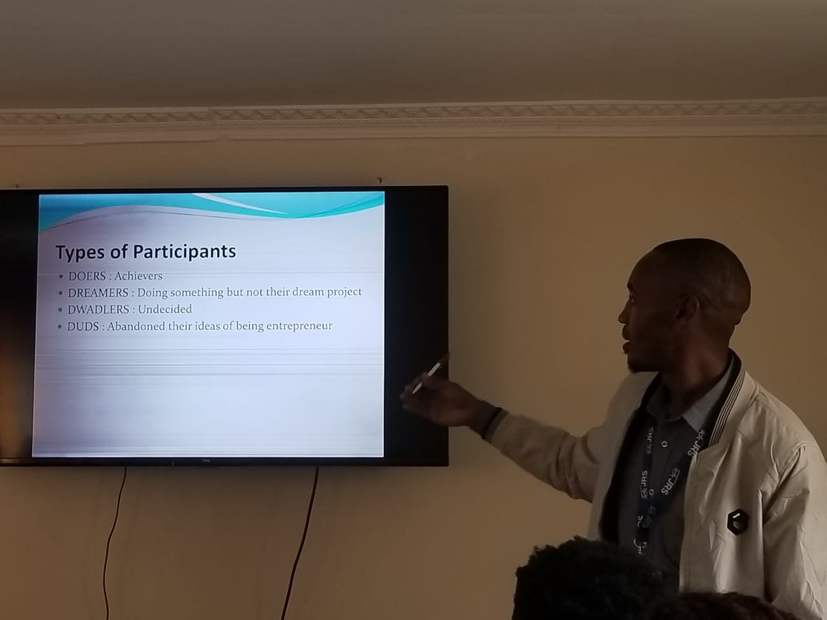 PstveIniKe1999's tweet photo. Member of the positive initiative Kenya were honoured to join 4 days business management training by@HIASkenya. We great ful for skills shared on entrepreneurship #community empowement #PIK,#HAISkenya https://t.co/SZgopsghZ7