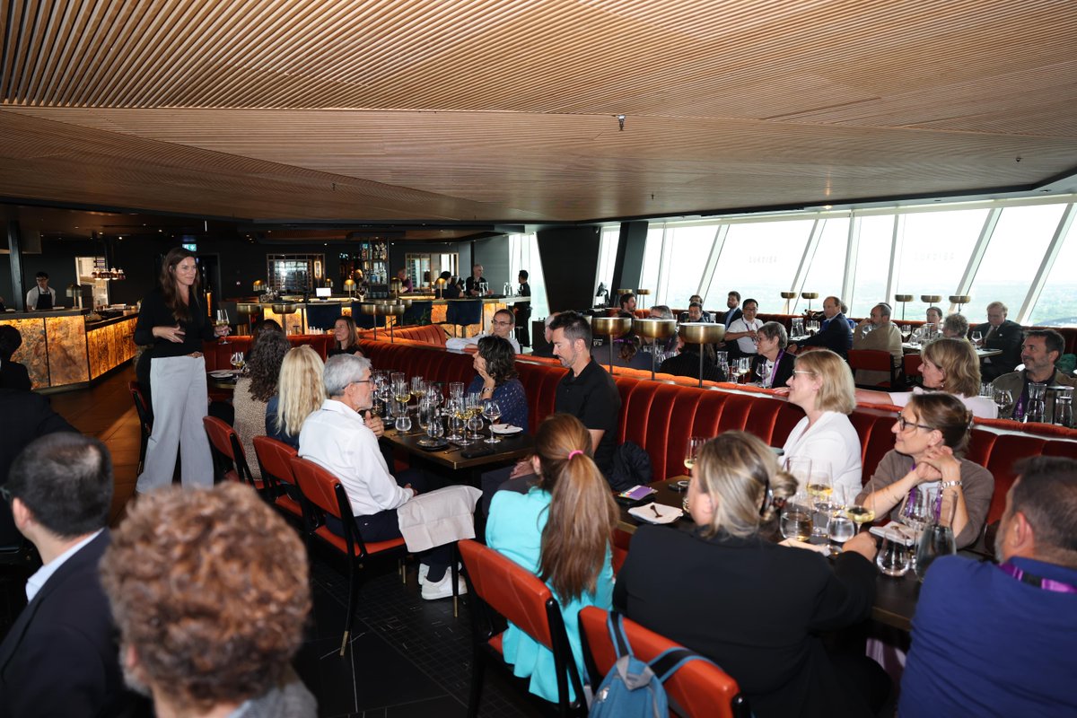 IEEEembs's tweet image. Highlights from the #EMCB2025 Appreciation Dinner. Thank you, everyone, for joining!
#IEEE #EMBS