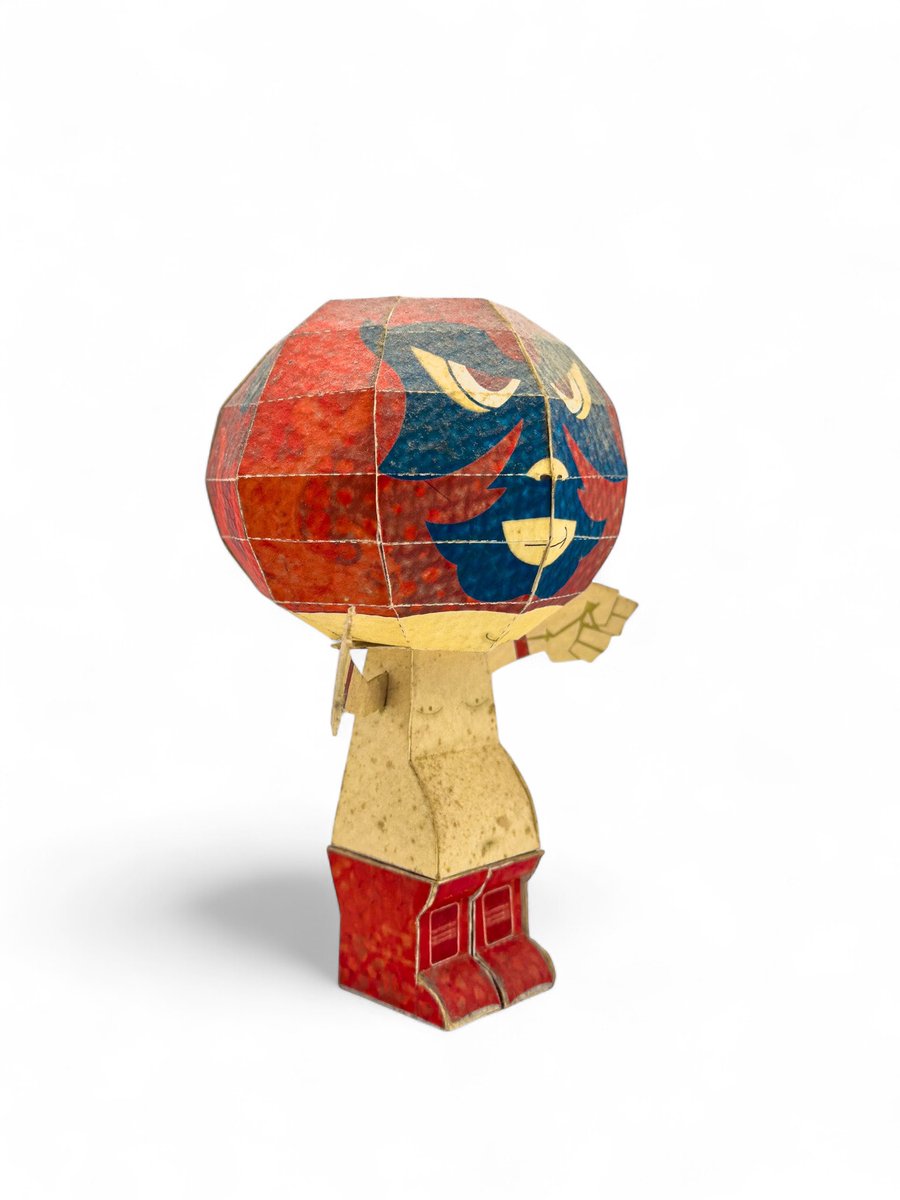 BLACKTERRY's tweet image. Cardboard figure, masked wrestler. Made from cut-out paper, hand-painted, and assembled in 3D. Withstands time with its scars. Simple, yet striking. Have you seen it before?