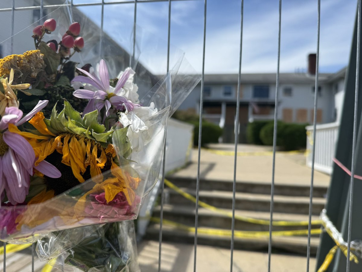 Gabrielle Caracciolo (@gabcaracciolo) on Twitter photo BREAKING: A tenth person has died following the Gabriel House fire in Fall River. 66-year-old Brenda Cropper succumb to her injuries yesterday <a href="/NBC10/">NBC 10 WJAR</a> BREAKING: A tenth person has died following the Gabriel House fire in Fall River. 66-year-old Brenda Cropper succumb to her injuries yesterday <a href="/NBC10/">NBC 10 WJAR</a>