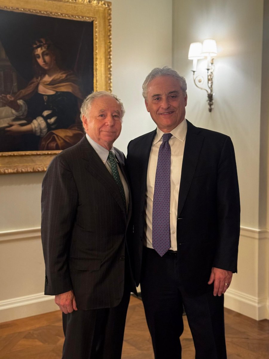 JeanTodt's tweet image. Grateful to Amb. @MauMassari
for the warm hospitality and steadfast support of the Group of Friends for Road Safety. Your leadership is key to advancing our shared mission of saving lives on the roads. 🚦