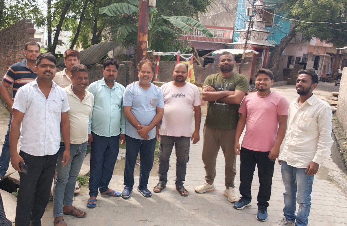 मोर्निंग वॉक फ़ॉर BSP
<a href="/Mayawati/">Mayawati</a> <a href="/purvanchalrock/">Dhirendra Pratap</a> <a href="/Vishalbhartibsp/">Vishal Raja وشال بھارتی 🐘</a> <a href="/AnandAkash_BSP/">Akash Anand</a>